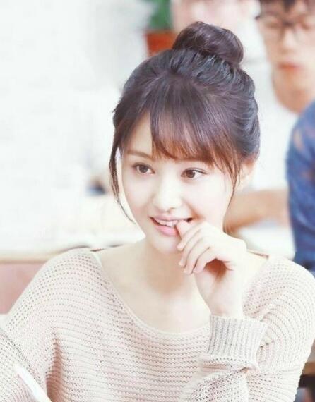 郑爽不喜欢娱乐圈,娱乐圈的“局外人”，坚守自我独立之路